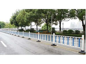 蘭州交通護欄 高品質護欄哪里有供應