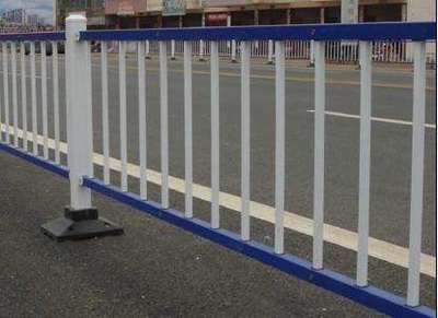 道路護欄 守護交通安全的重要設施